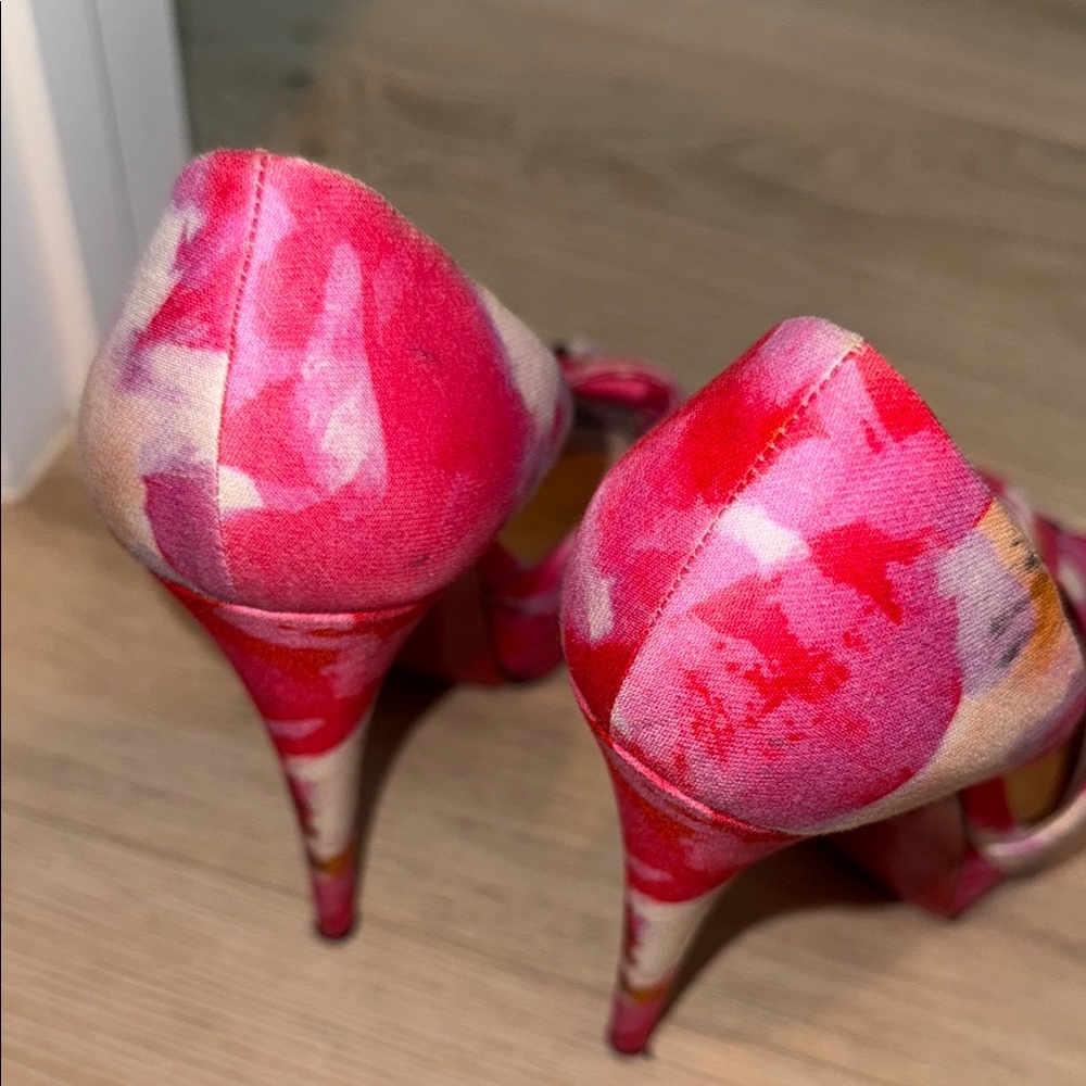 Christian Louboutin Pink and Cream Heels - Picture 8 of 11